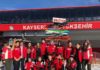 Snowboard Sporcularımızdan 23 Nisan Kutlaması