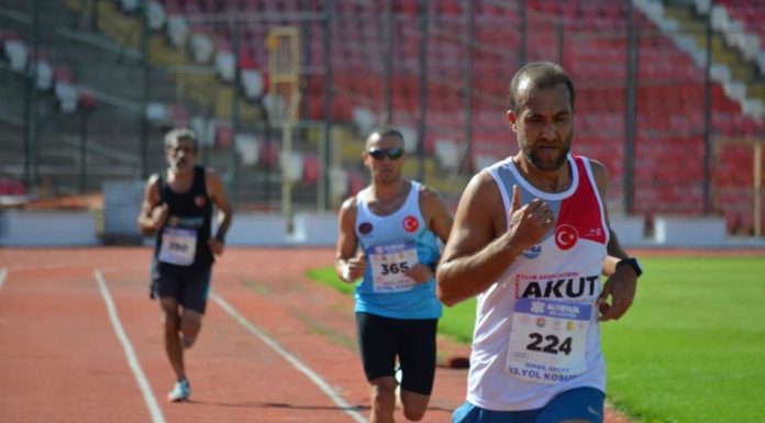 AKUT Sporcuları Balıkesir Koşusu’nda Yine Kürsüde!