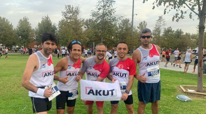 AKUT Spor Kulübü Sporcuları İstanbul Yenikapı’da koştular
